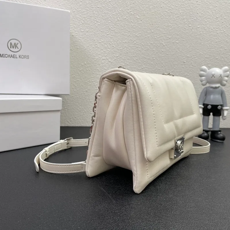 All categories Official website "Brand Women's Bags" Women's Bags 💙 MK replica MK, fine imitation MK bags, MK handbags, 2023 official latest version MK cowhide crossbody bag, bag factory, original material, size: 23-16-8CM
